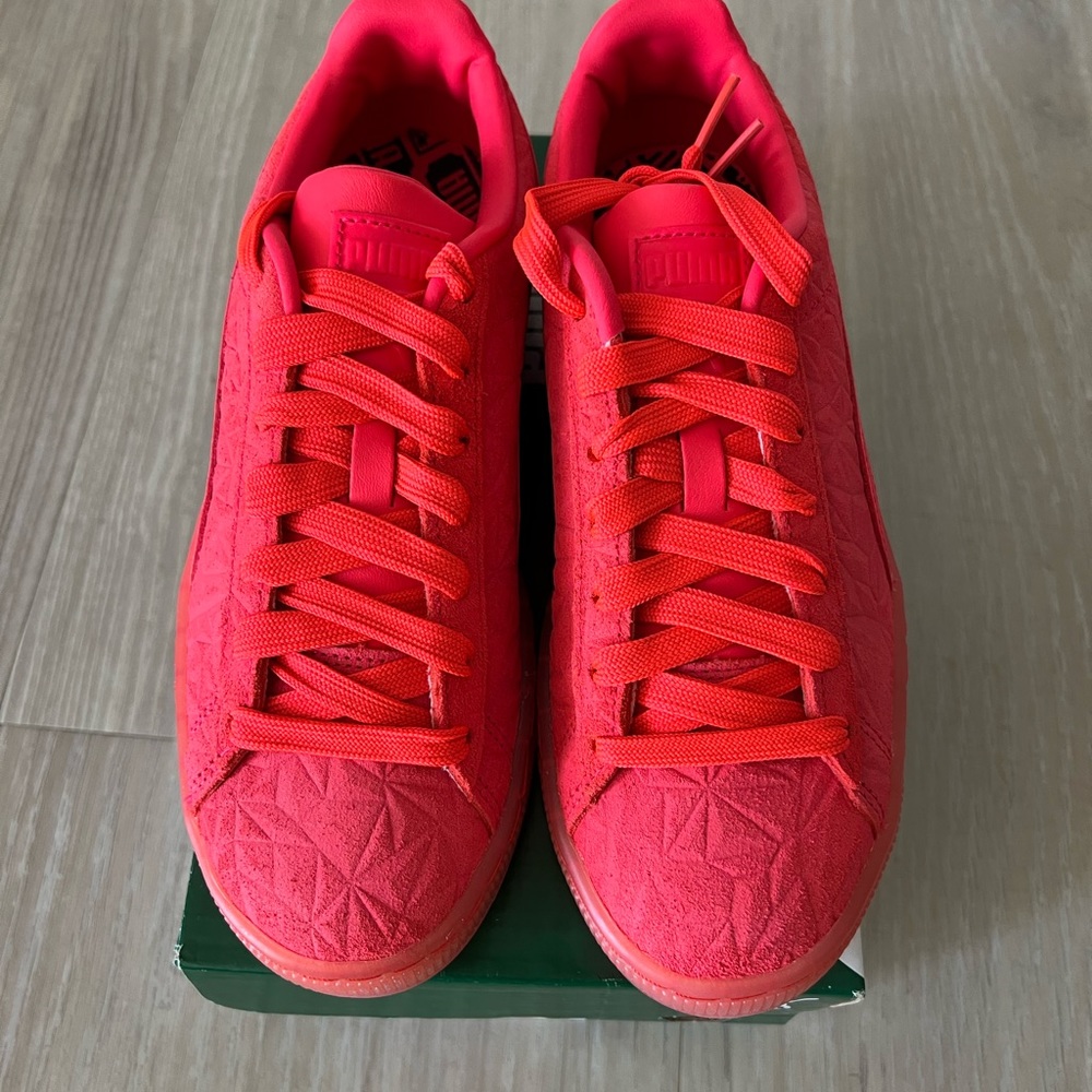 Puma sneakers